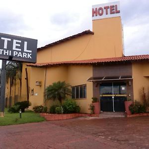 Hotel Marathi Park